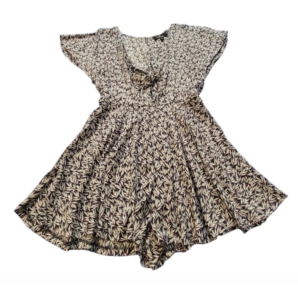 Lulus Dondi Romper Shorts Navy Blue White Leaf Print Loose And Flowy Small - Picture 4 of 12